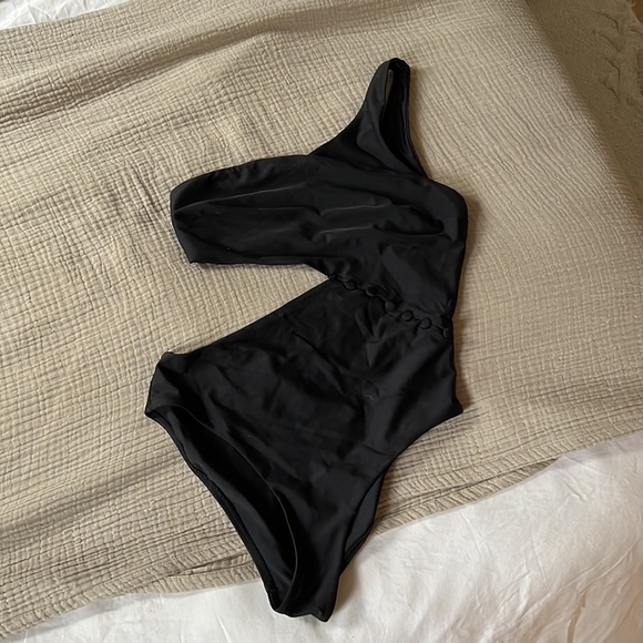 Red Carter Black One Piece Swimsuit one shoulder asymmetrical size L - Picture 4 of 6